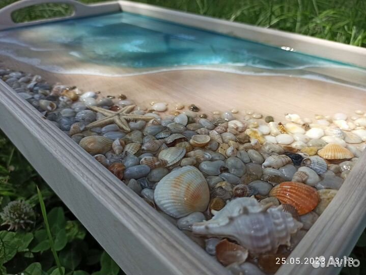 Столик для завтрака