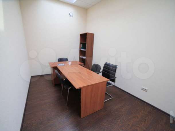 Офис, 12 м² (помещение свободного назначения)