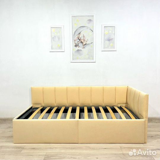 Детская кровать новая
