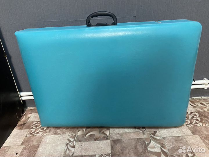 Кушетка для наращивания ресниц