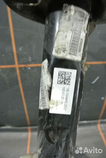 Стойка амортизатора - Skoda Octavia A5