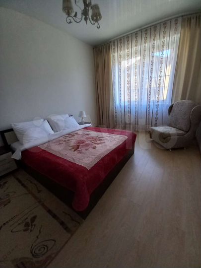 2-к. квартира, 72 м², 4/9 эт.