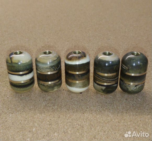 Бусины темлячные