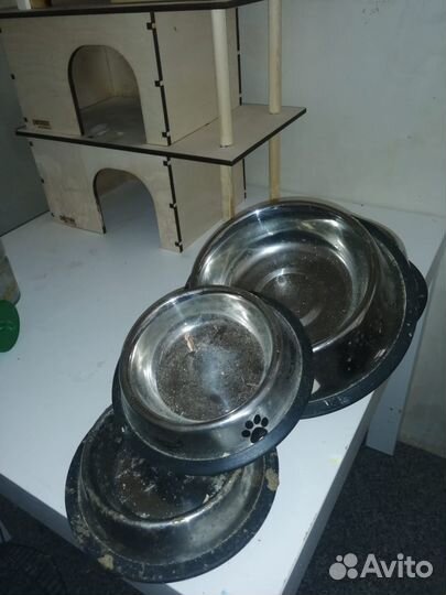 Поилки, миски,домики и сенники для грызунов