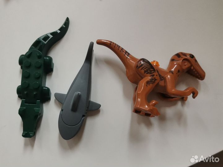 Lego фигурки