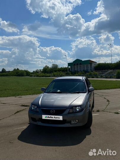 Mazda Familia S-Wagon 1.5 AT, 2002, 221 121 км