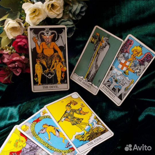 Таролог гадание на картах таро расклад
