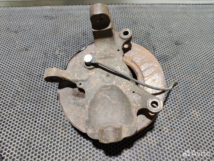 Кулак поворотный передний правый Iveco Daily 4