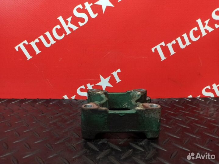 Кронштейн вискомуфты Volvo FH