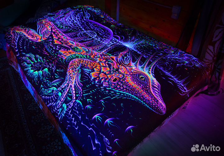 Теплый Плед Космические Странники (Флуоресцентный)