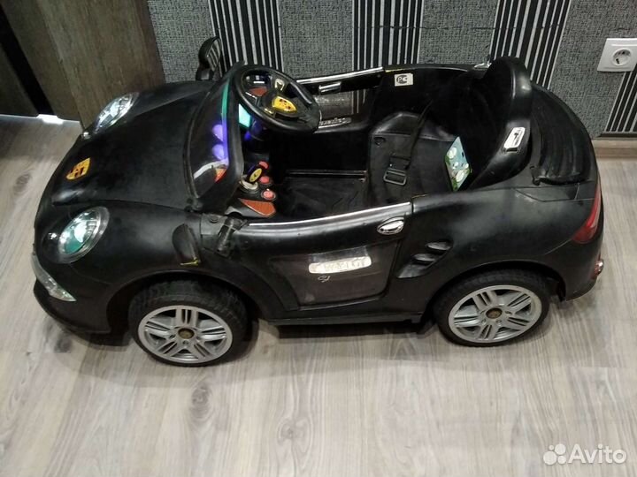 Электромобиль