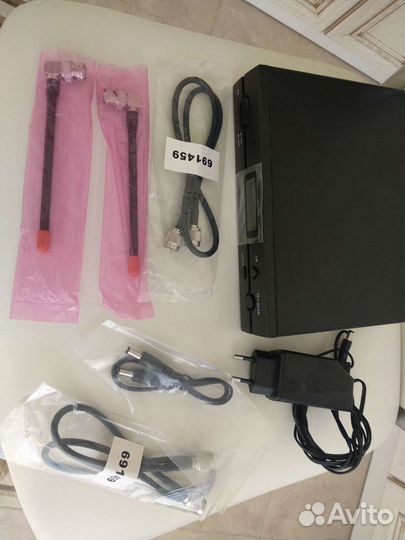 Приемник Audio Technica ATW-R2100a