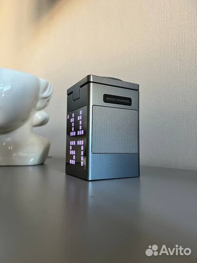 Колонка с часами и зарядкой 3в1