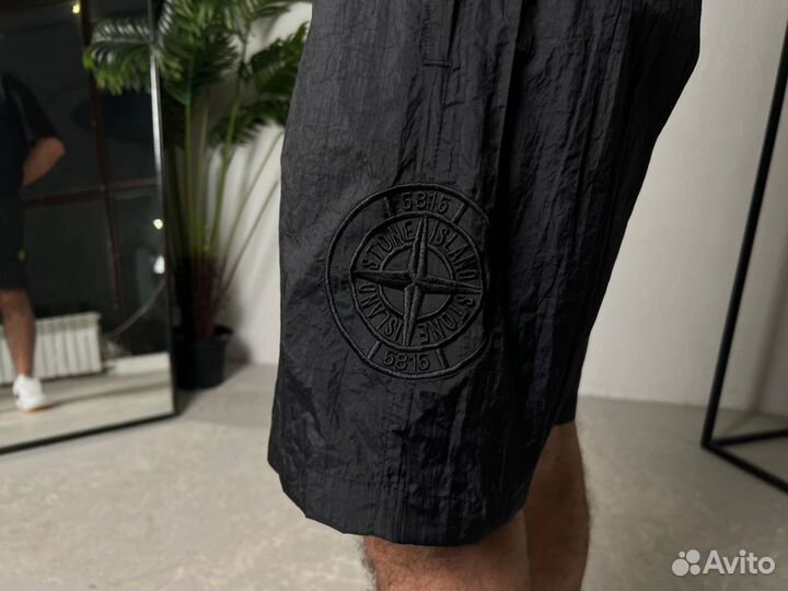 Шорты Stone Island