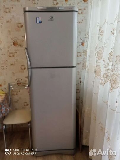 Холодильник