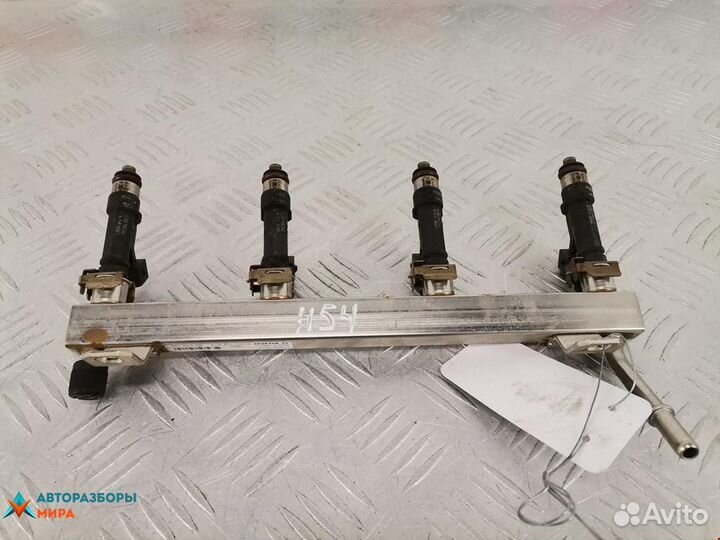 Форсунка Chevrolet Volt 2012 55565481