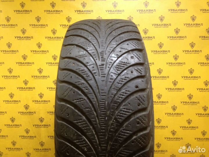 Goodyear UltraGrip Extreme 225/55 R16 95T