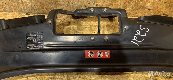 Передняя панель (телевизор) Mercedes-Benz S-Класс