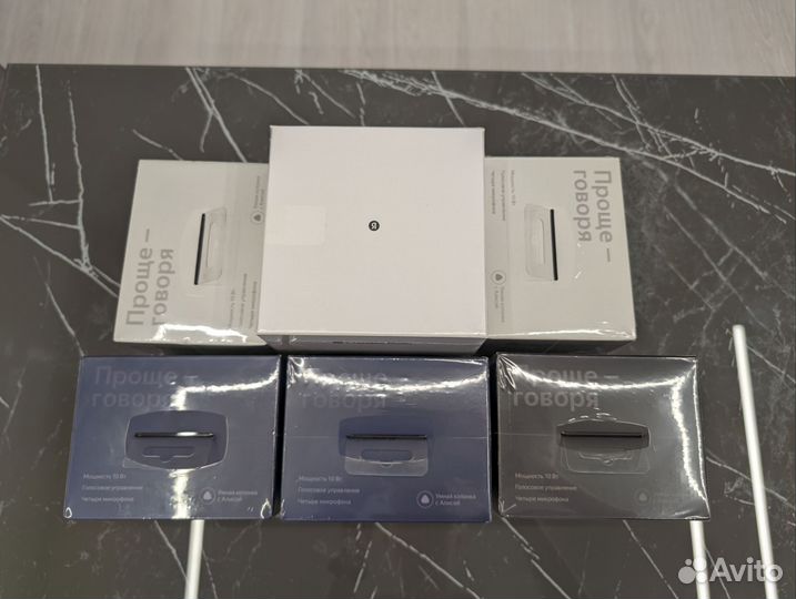 Яндекс станция мини с часами