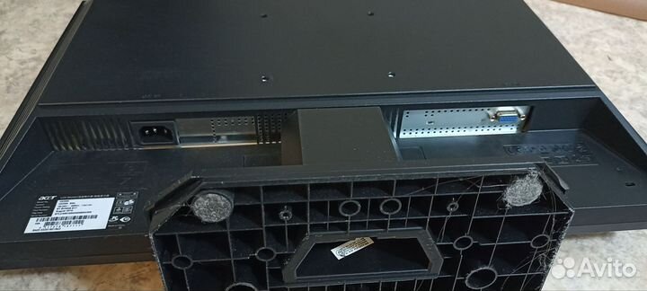 Монитор Acer v223w EOb 22