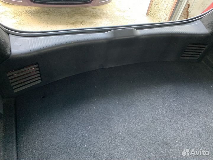 Обшивки багажника renault megane 3