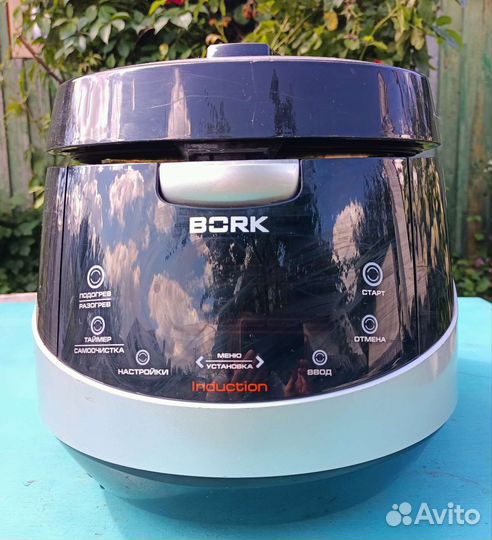 Мультиварка bork U700