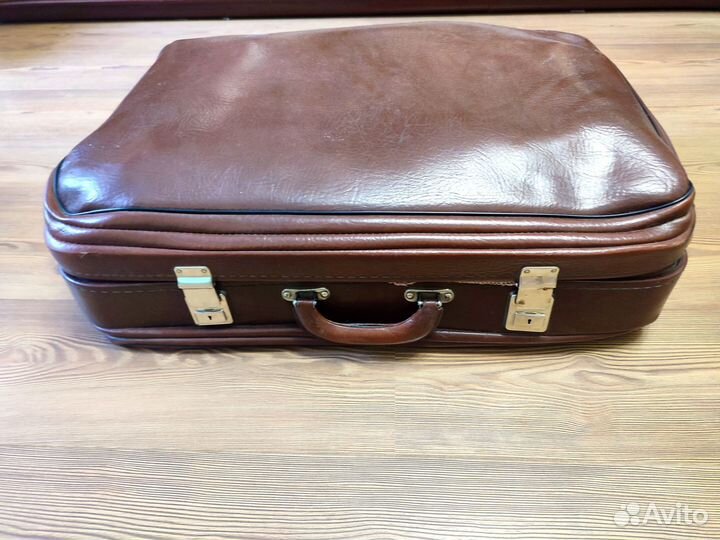 Чемодан времен СССР