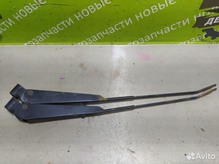 Поводки стеклоочистителя Ваз 2105 2106 2107 2104