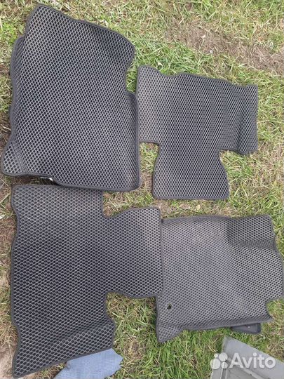 Коврики для toyota rav4