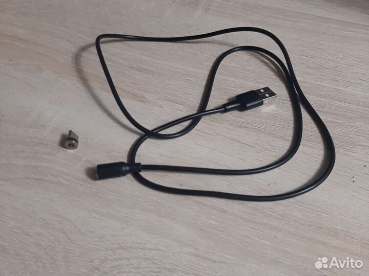 Магнитная зарядка для телефона