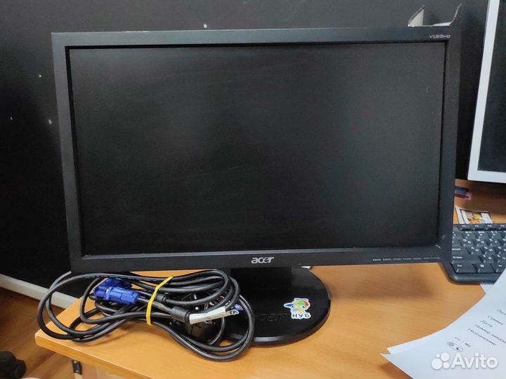 Монитор Acer V193HQ