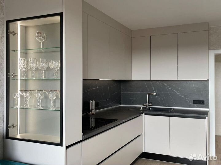 Кухонный гарнитур от производиетеля