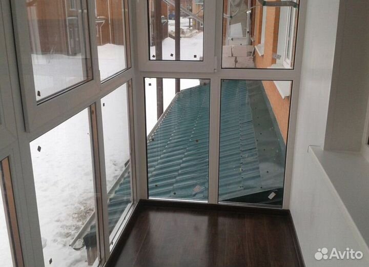 Остекление балконов и лоджий под ключ W0830