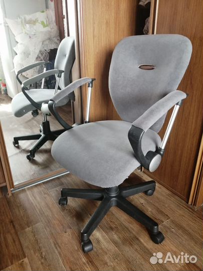 Компьютерное кресло
