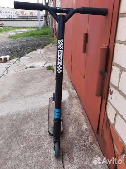 Трюковой самокат