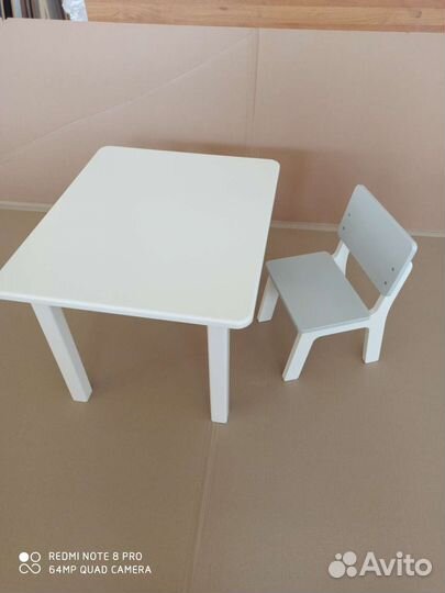 Детский стол и стульчик