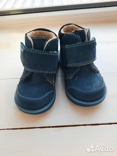 Ботинки демисезонные для мальчика 19