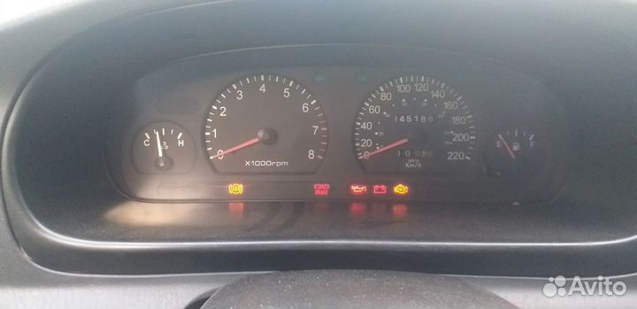 Kia Clarus 2.0 МТ, 2001, битый, 245 166 км