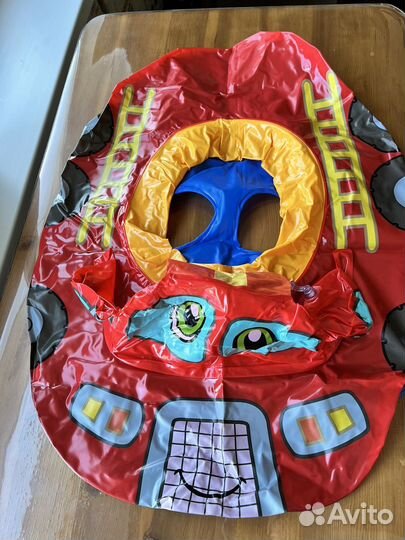 Надувной круг для плавания с сиденьем