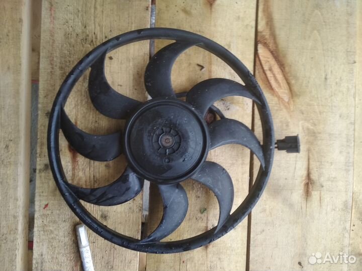Вентилятор охлаждения радиаторов Ford Focus 3
