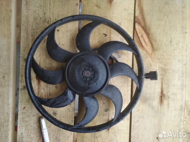 Вентилятор охлаждения радиаторов Ford Focus 3