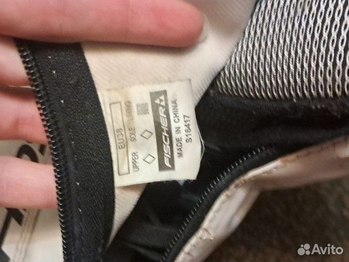 Лыжные ботинки fischer 38