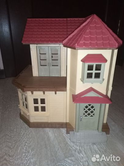 Sylvanian Families большой дом со светом