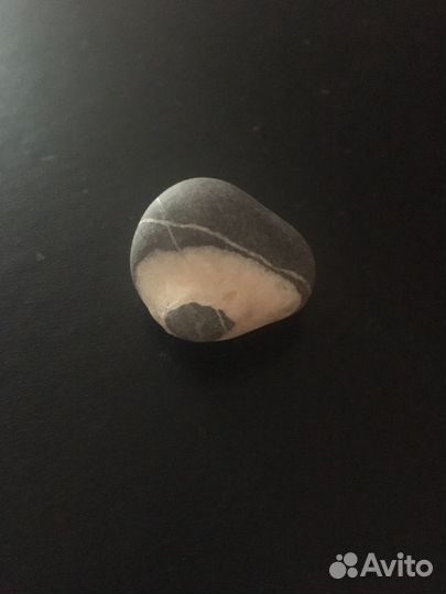 Камень глаз