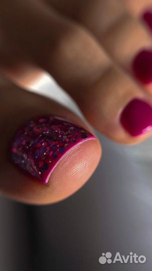 Маникюр/педикюр/наращивание ногтей