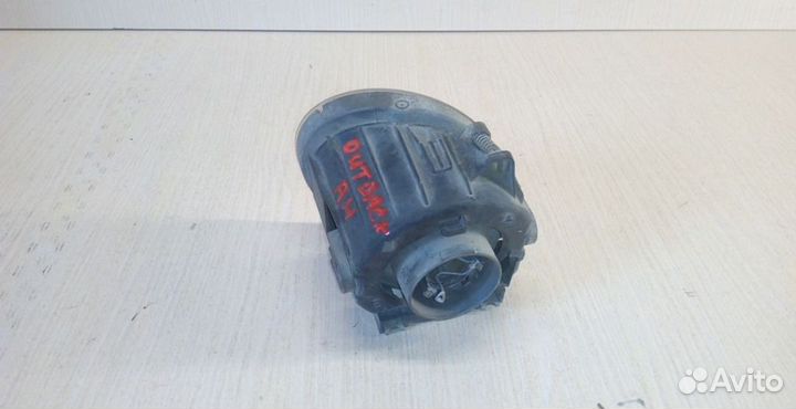 Фара противотуманная правая Subaru Legacy B13