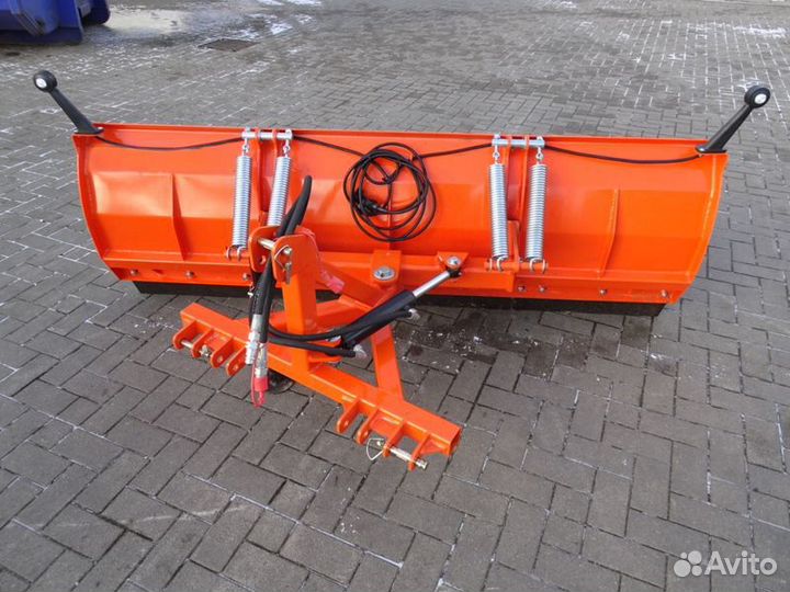 Грейдерный отвал на минитрактор