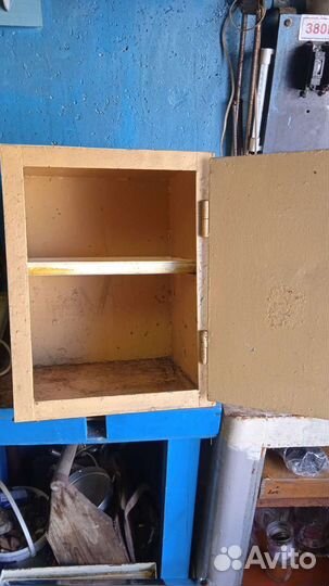 Сейф стальной для оружия (офиса)