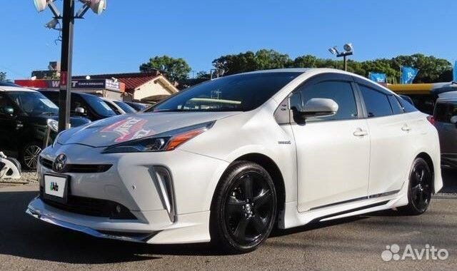Toyota Prius CVT, 2019, 29 990 км