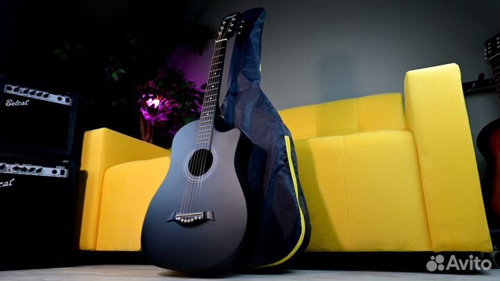 Гитара новая с чехлом